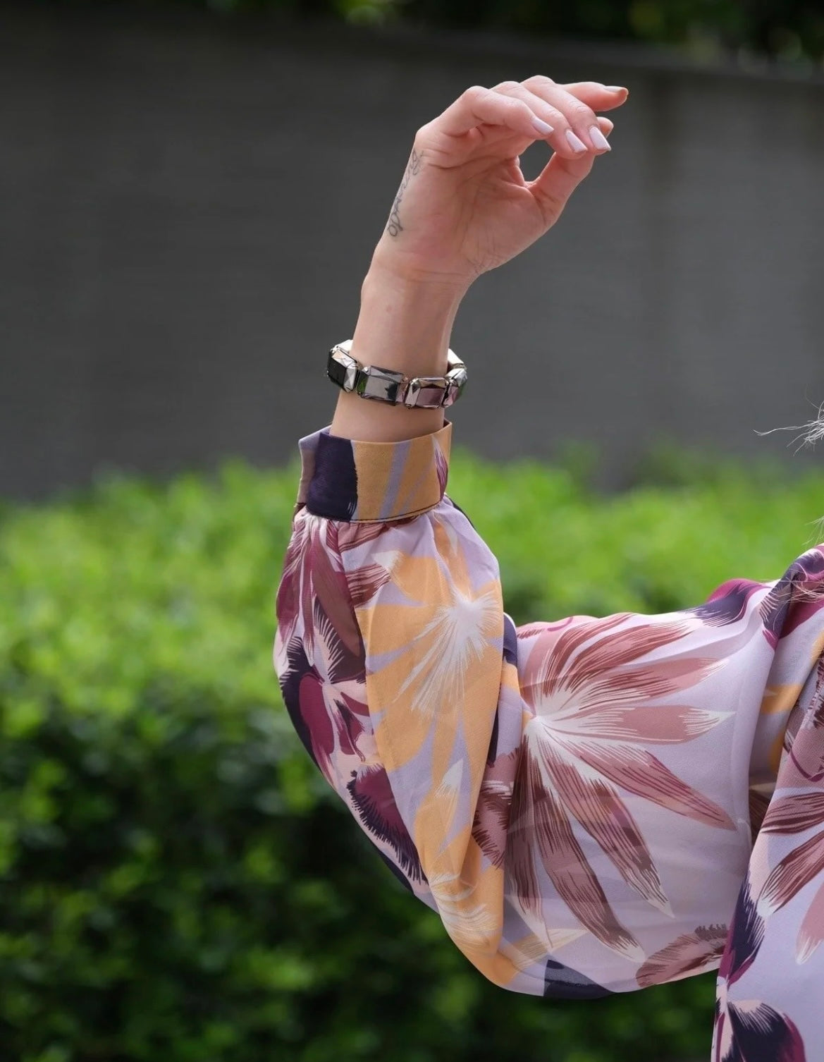 Floral Dream Maxi Dress – Soft Flowing Elegance in Mauve & Yellow