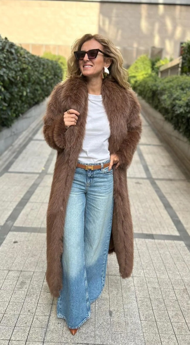 Luxurious Mocha Faux Fur Coat – Elegant, Warm & Effortlessly Chic